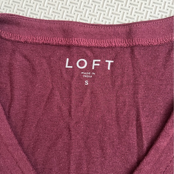 LOFT Side Ruching Top - Picture 2 of 2